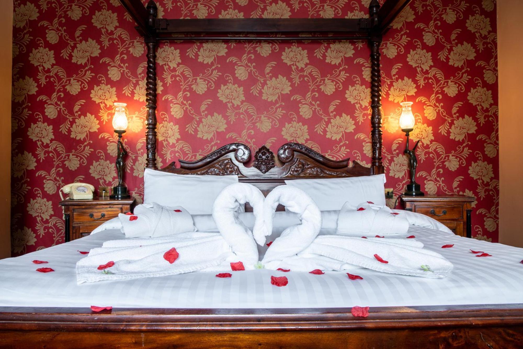 Park House Hotel Shifnal Dış mekan fotoğraf
