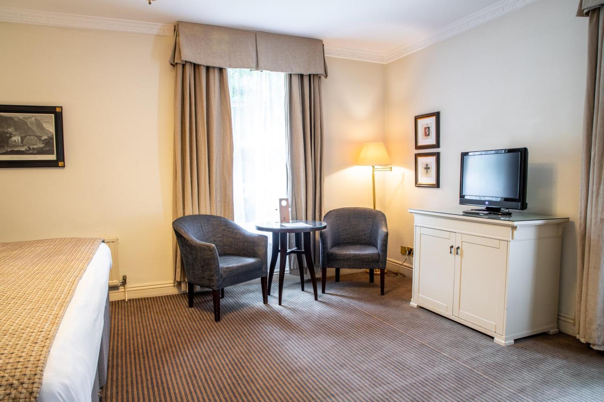 Park House Hotel Shifnal Dış mekan fotoğraf