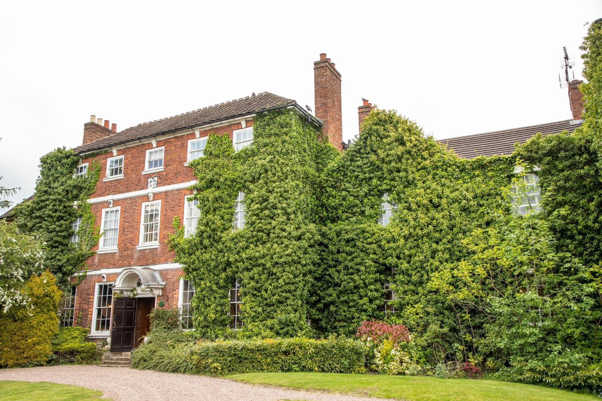 Park House Hotel Shifnal Dış mekan fotoğraf