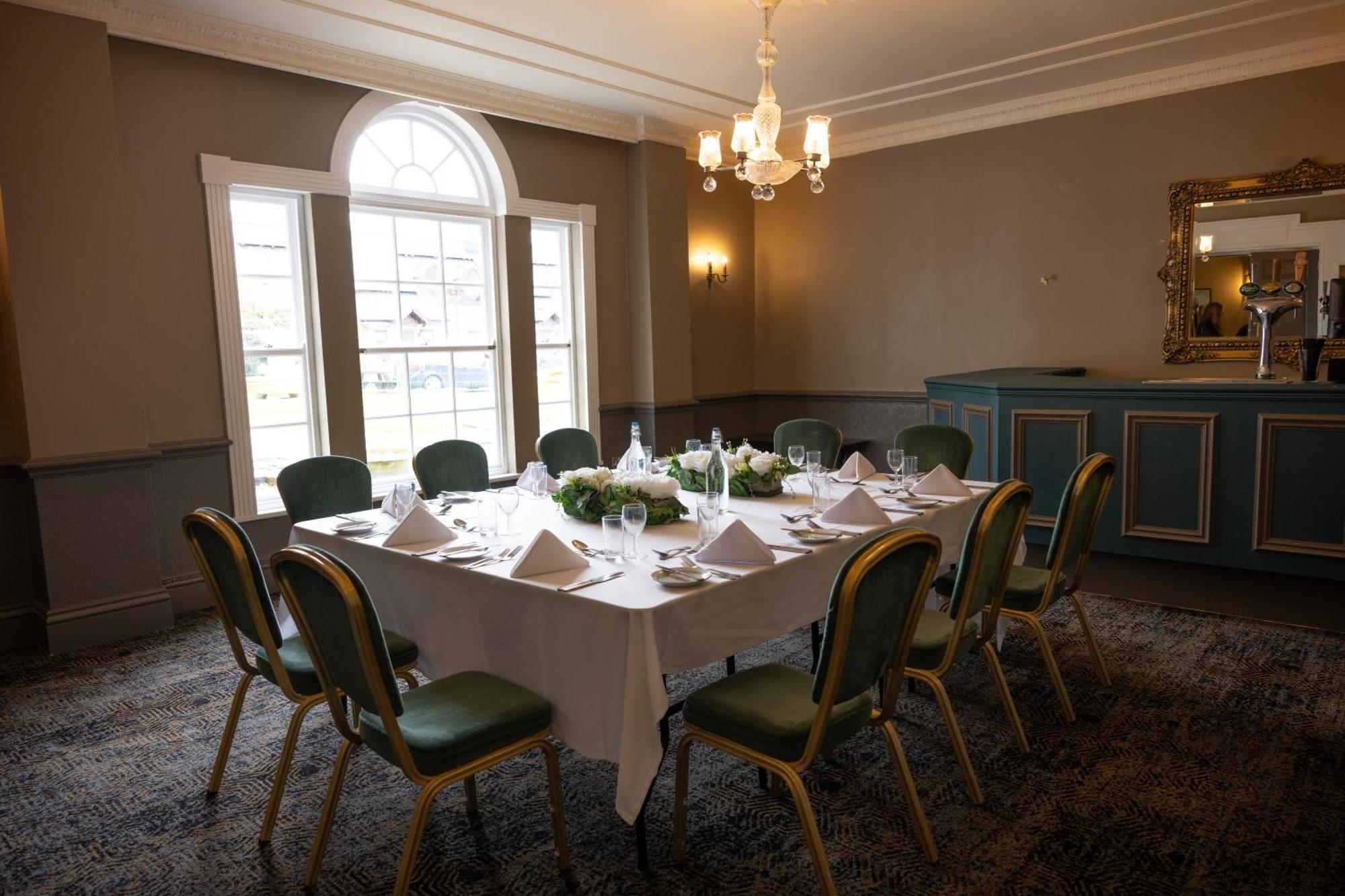 Park House Hotel Shifnal Dış mekan fotoğraf