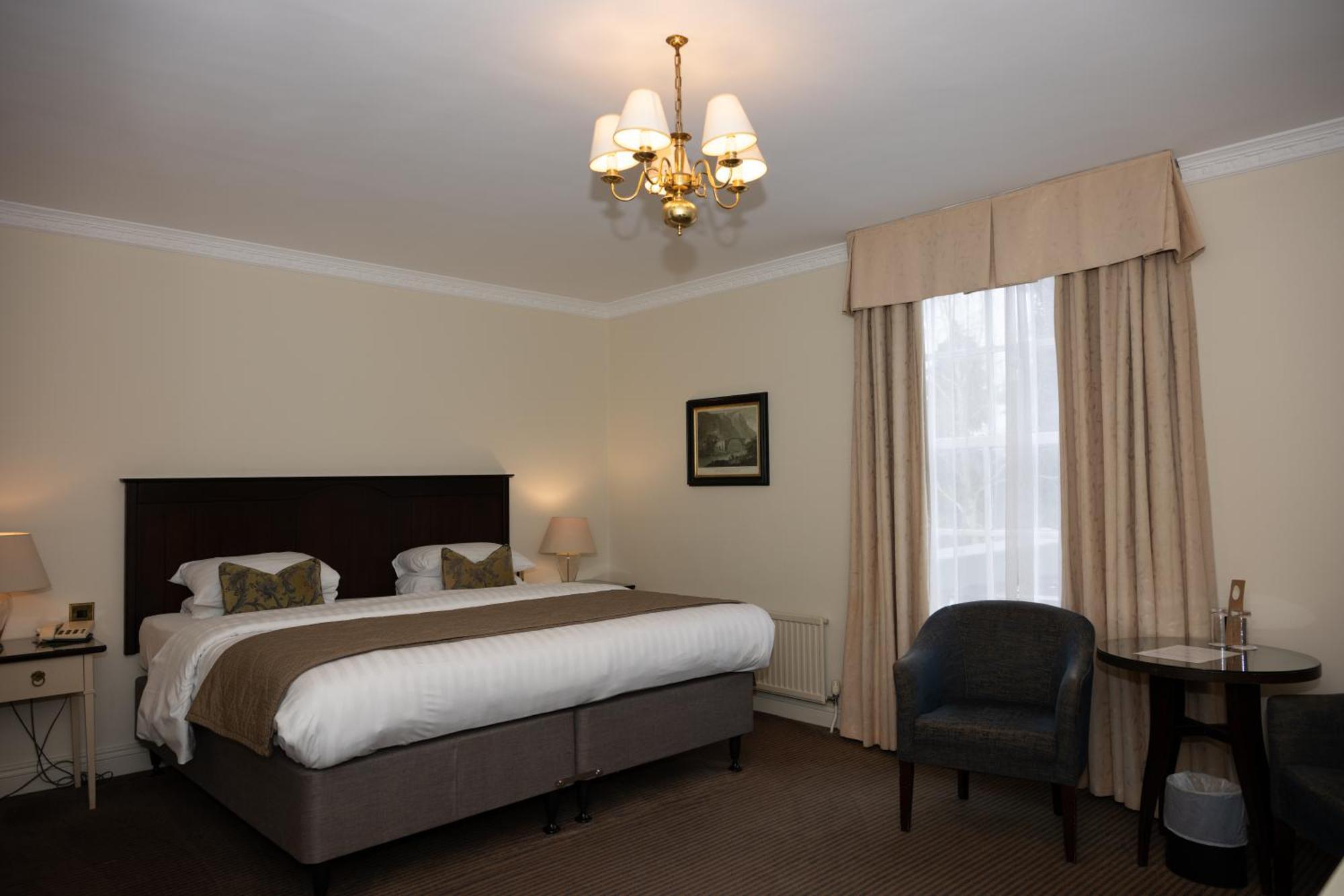 Park House Hotel Shifnal Dış mekan fotoğraf