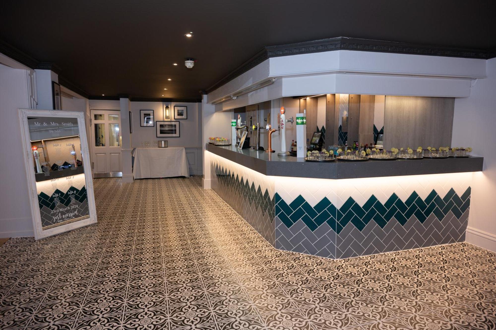 Park House Hotel Shifnal Dış mekan fotoğraf