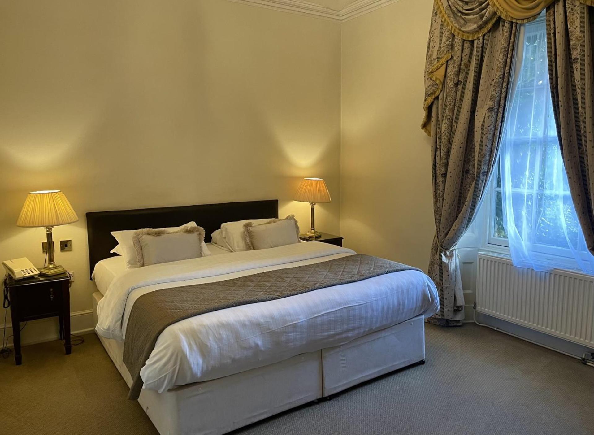 Park House Hotel Shifnal Dış mekan fotoğraf